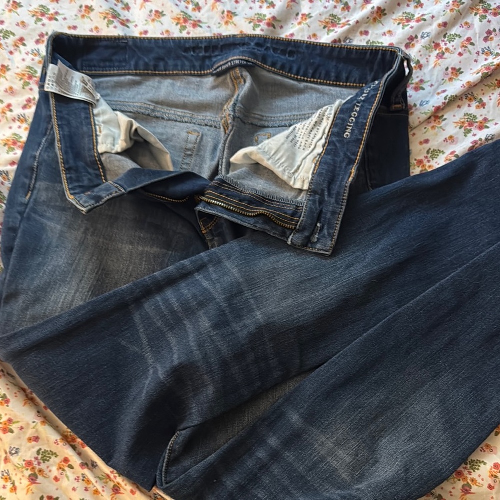 American Eagle Outfitters High Rise Blue Jeans